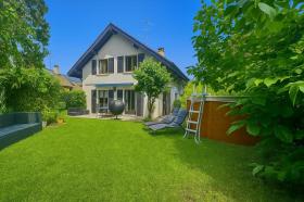 Detached house for sale in Gland, Switzerland