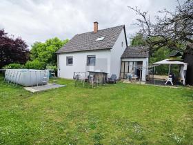 Önálló ház eladó a  oldalon. Lorch-Götzenmühle, Németország