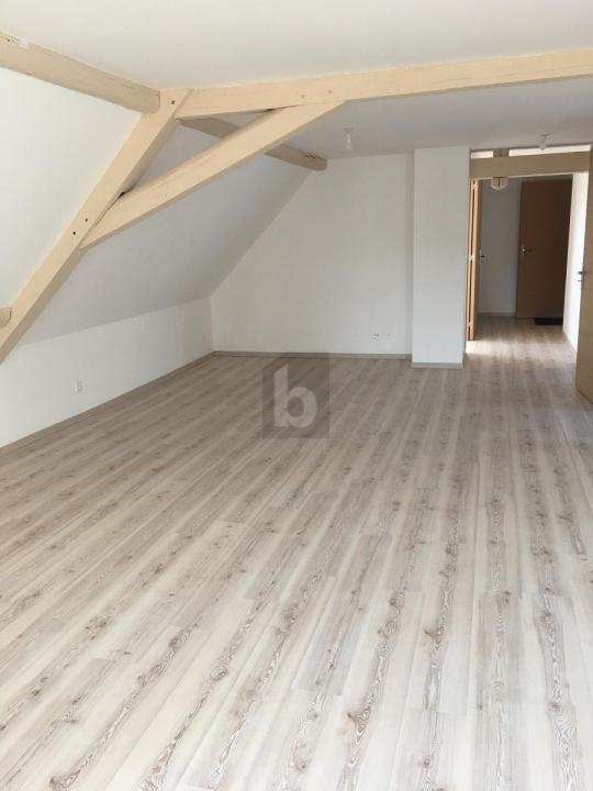 apartamento andar à venda em Boncourt, Suíça