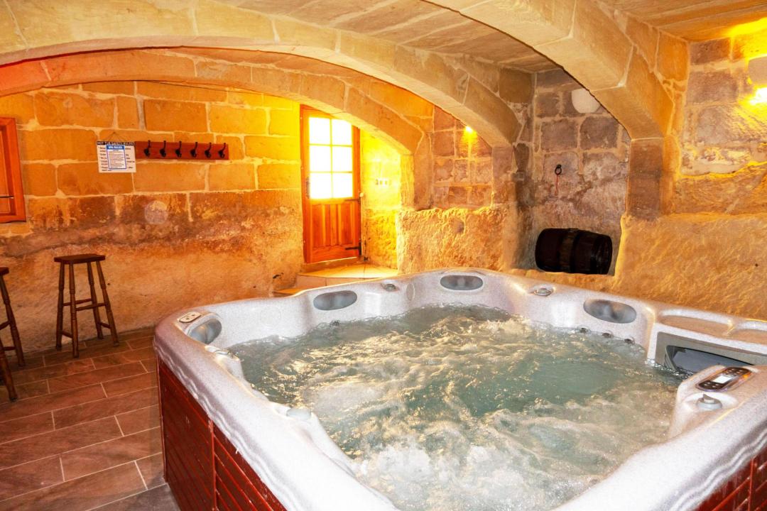Holiday home for rent in Qala, Malta
