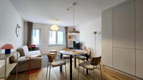 Floor Apartment for rent in München-Bezirksteil Neuschwabing, Germany