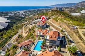 Apartment for sale in Adalia-Üçgen Mahallesi, Turkey
