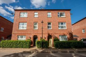 House for sale in Enfield, United Kingdom