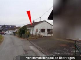 Detached house Foreclosures in Neustadt (Wied)-Wahrenberg, Germany