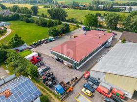Csarnok eladó a  oldalon. Dinkelscherben, Németország