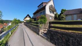 Enebolig til salgs i Aerzen-Hilkenbreden, Tyskland