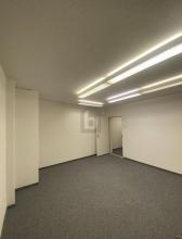 Irodahelyiségek eladó a  oldalon. Winterthur-Gesehen, Svájc