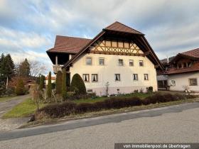 Lapos Elárverezések a  oldalon. Gutach im Breisgau-Emmendingen, Németország