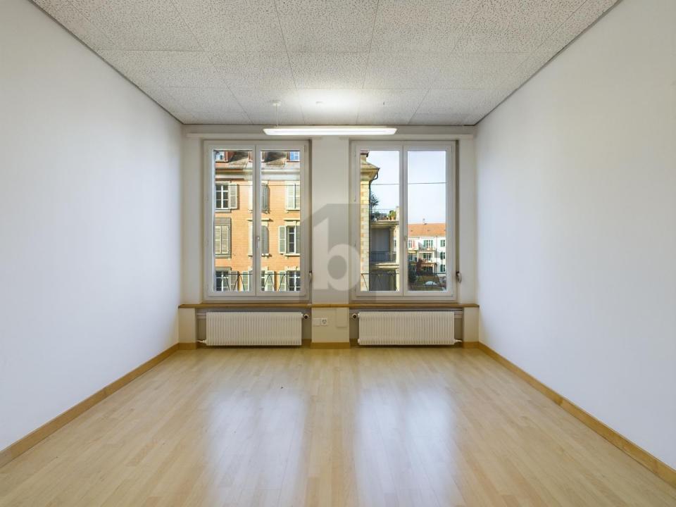 Office space for rent in Kanton Bern, Switzerland