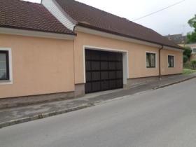 Дом на одну семью Выкупа в Гросс-Инцерсдорф-Katastralgemeinde Zistersdorf, Австрия