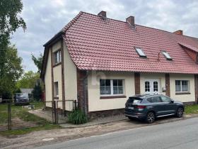 casa bifamiliare in vendita a Gägelow-Kreis Nordwestmecklenburg, Germania