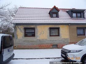 1 - Tomannsbolig Foreclosures i Bernburg (Saale)-Roschwitz, Tyskland