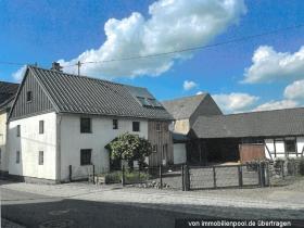 1 - Casa multifamiliar Foreclosures em Korweiler-Mayen-Koblenz, Alemanha