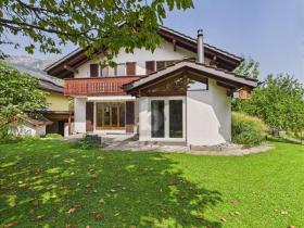 Vivienda unifamiliar en alquiler en Gams, Suiza