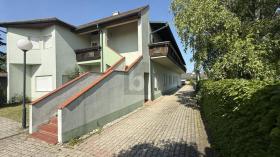 Gulv Leilighet  til salgs i Oggau, Austria