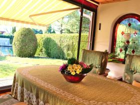 Bungalow en alquiler en Gutenhof-Katastralgemeinde Himberg, Austria