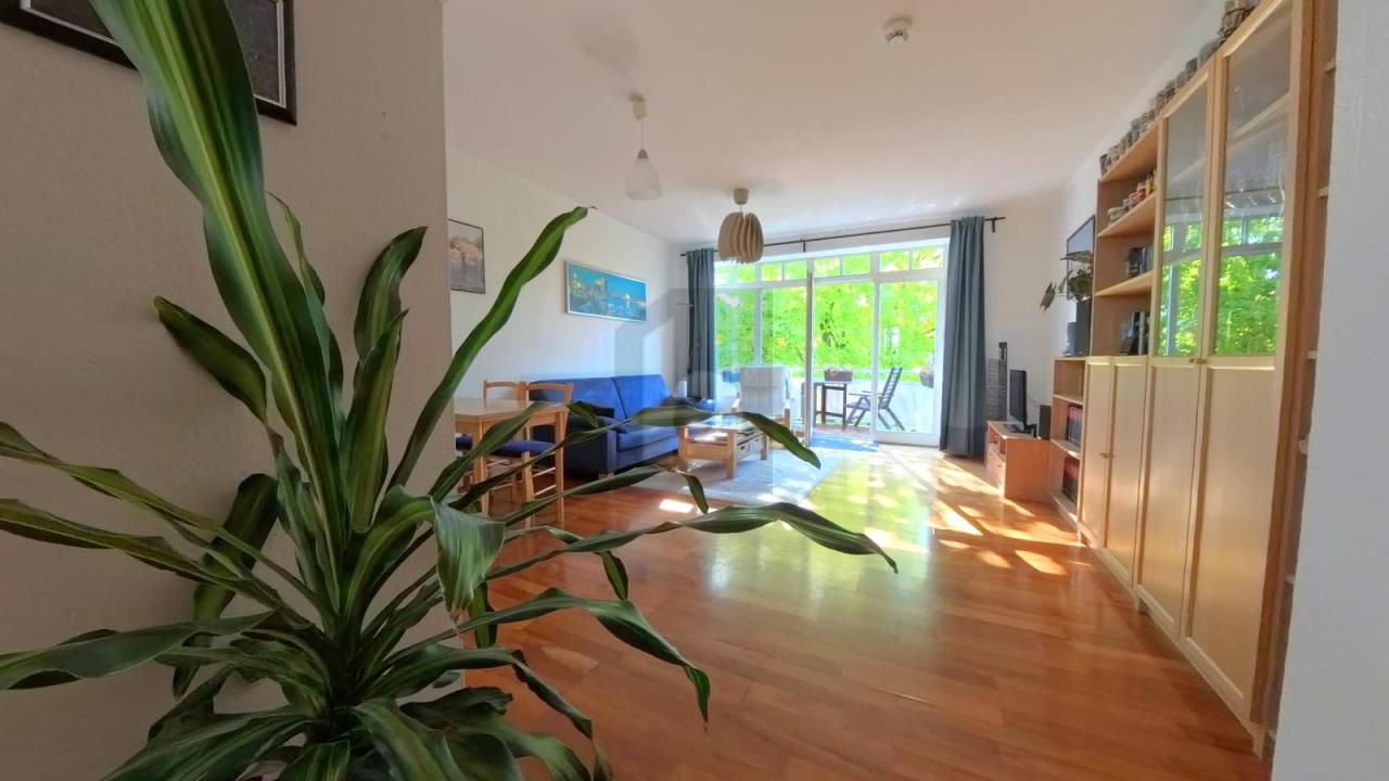 Floor Apartment for sale in Hamburg, Germany