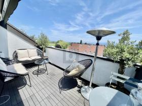 Apartamento duplex à venda em Coppet, Suíça