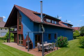 Enebolig til salgs i Wittlingen-Wollbach, Tyskland