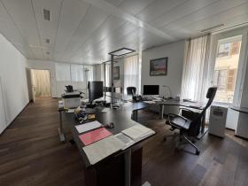 Immeuble de bureaux pour le loyer à Canton de Geneve-Grottes et Saint-Gervais, Suisse