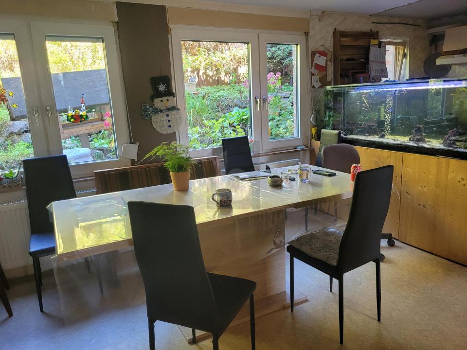 Farm house for sale in Bausendorf-Bernkastel-Wittlich, Germany Farm house for sale in Bausendorf-Bernkastel-Wittlich, Germany