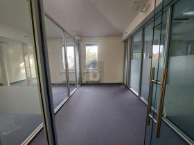 Kantoorruimte te huur in St. Pölten-Unterwagram, Oostenrijk