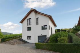 Vrijstaand huis te koop in Mesenich-Kreis Cochem-Zell, Germany