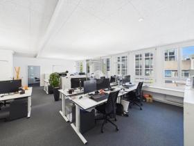 Espace de bureau pour le loyer à Berne-Grünes Quartier, Suisse