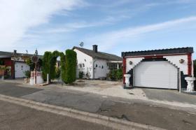 Enebolig til salgs i Lindenschied, Tyskland