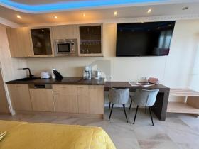 Floor Apartment for sale in Timmendorfer Strand-Ostholstein, Germany