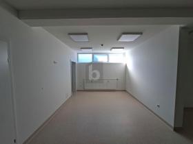 Espace de bureau pour le loyer à Kühnsdorf, Autriche