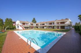 Ferienhaus zu vermieten in Sirmione, Italien