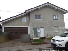 1 - Dvije obiteljske kuc'e Ovrhe u Heusweiler-Saarbrücken, Njemačka