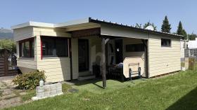 Charlet à venda em Lignières, Suíça Charlet à venda em Lignières, Suíça