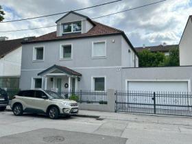 Vrijstaand huis Foreclosures in Baden-Katastralgemeinde Baden, Oostenrijk Vrijstaand huis Foreclosures in Baden-Katastralgemeinde Baden, Oostenrijk