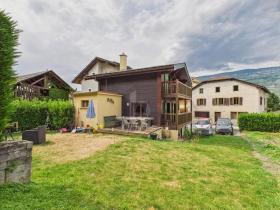 Charlet en venta en Réchy, Suiza