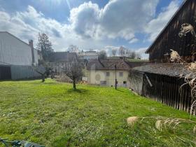 terreno edificabile in vendita a Schiltberg, Germania