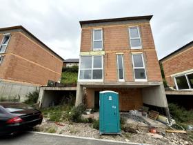 Detached house Foreclosures in Neuzeug, Austria Detached house Foreclosures in Neuzeug, Austria