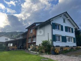 Önálló ház eladó a  oldalon. Gams, Svájc