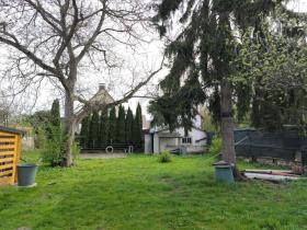 Építési telek eladó a oldalon. Erfurt-Herrenberg, Németország Építési telek eladó a oldalon. Erfurt-Herrenberg, Németország