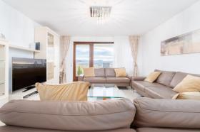 مسطحة للبيع في Reichenbach-Hegenlohe, ألمانيا