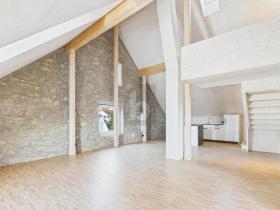 διαμέρισμα σοφίτα Προς ενοικίαση στο Oeschgen, Ελβετία