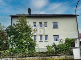 Mehrfamilienhaus Zu verkaufen in Alteglofsheim, Deutschland