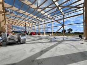 القاعة للإيجار في Les Friques, سويسرا