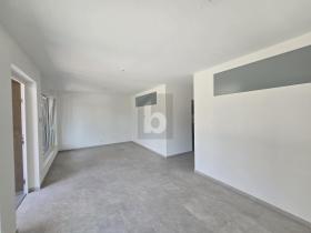 Espace de bureau À louer à Echandens, Suisse