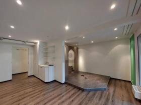 Uredski prostor Na prodaju u Stans, Švicarska