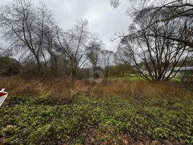 Baugrundstück Zu verkaufen in Oberbettingen-Landkreis Vulkaneifel, Deutschland Baugrundstück Zu verkaufen in Oberbettingen-Landkreis Vulkaneifel, Deutschland