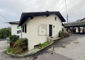 カントリーハウス 販売中 で カルピオーニャ, スイス カントリーハウス 販売中 で カルピオーニャ, スイス