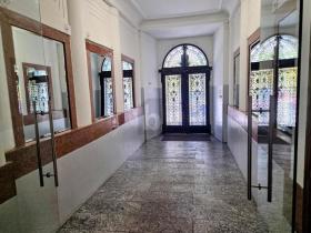 Квартира на первом этаже Продаётся в Грац-Грис, Австрия