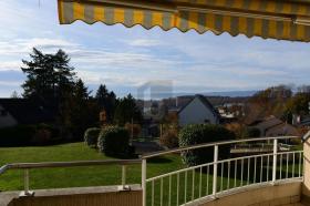 Gulv Leilighet  Til leie i Lausanne, Sveits